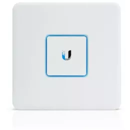 Маршрутизатор Ubiquiti UniFi Security Gateway USG