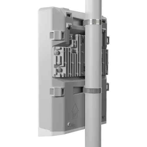Коммутатор MikroTik Cloud Router Switch netFiber9 — фото 4